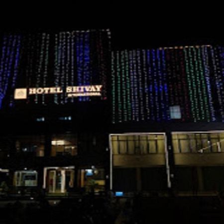 Hotel Shivay International Tharad Ngoại thất bức ảnh